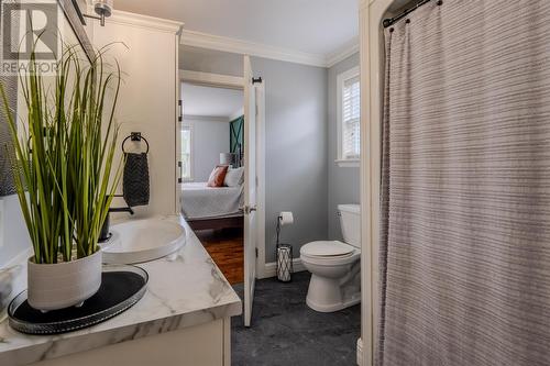 10 Brookfield Road, St. John'S, NL - Indoor Photo Showing Bathroom