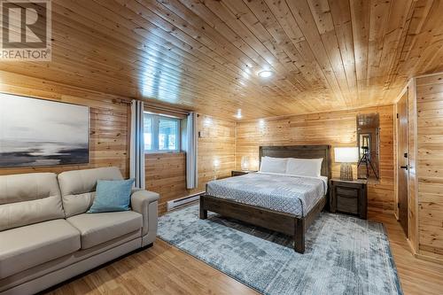 80 Otterbury Road, Clarke'S Beach, NL - Indoor Photo Showing Bedroom