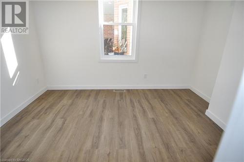 Main Floor Bedroom - 601 7Th St A E, Owen Sound, ON - Indoor Photo Showing Other Room