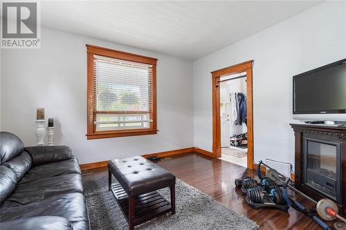 361 Devine Street, Sarnia, ON - Indoor Photo Showing Living Room With Fireplace