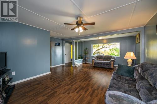 7443 S Kelly Road, Prince George, BC - Indoor Photo Showing Living Room