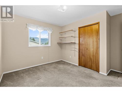 31 23 Street Se, Salmon Arm, BC - Indoor Photo Showing Other Room