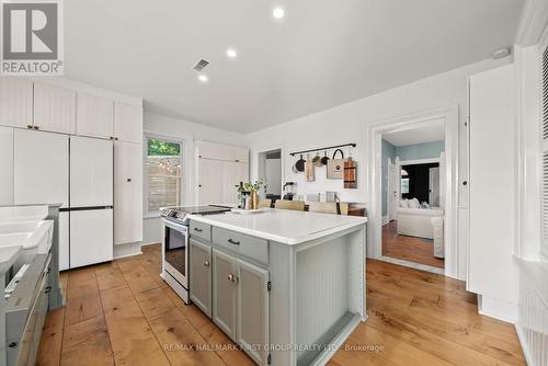 7823 Bickle Hill Road, Hamilton Township, ON - Indoor Photo Showing Kitchen