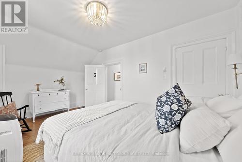 7823 Bickle Hill Road, Hamilton Township, ON - Indoor Photo Showing Bedroom