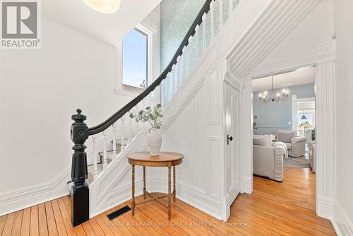 7823 Bickle Hill Road, Hamilton Township, ON - Indoor Photo Showing Other Room