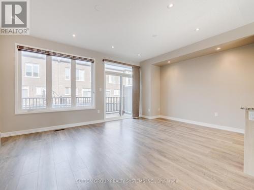 3165 Ernest Appelbe Boulevard, Oakville, ON - Indoor Photo Showing Other Room