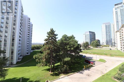 406 - 20 Forest Manor Road, Toronto, ON - Outdoor With Facade