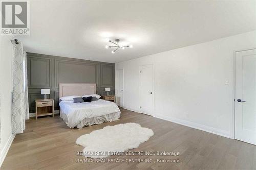 550 Meadows Boulevard, Mississauga, ON - Indoor Photo Showing Bedroom