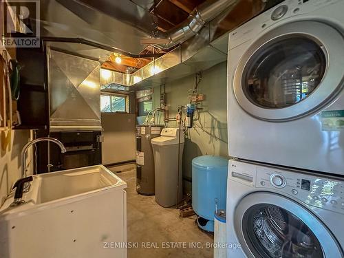 117 Charland Road S, Timmins, ON - Indoor Photo Showing Laundry Room