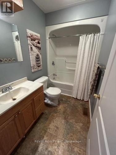 2008 Connaught Road, Timmins, ON - Indoor Photo Showing Bathroom