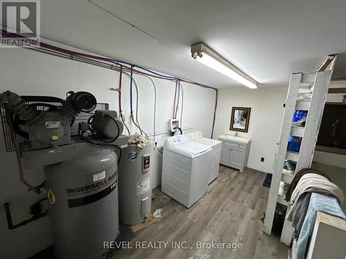 2008 Connaught Road, Timmins, ON - Indoor Photo Showing Laundry Room