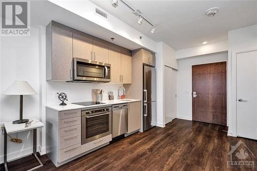 150 Rossignol Drive Unit#426, Ottawa, ON - Indoor Photo Showing Kitchen