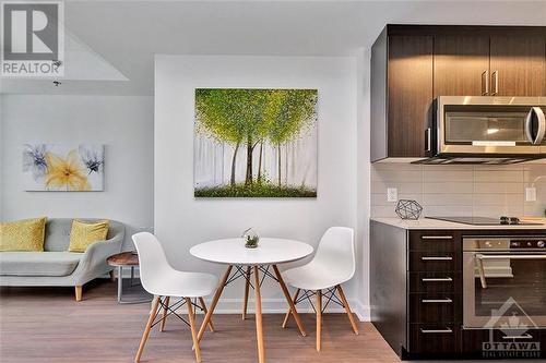 150 Rossignol Drive Unit#424, Ottawa, ON - Indoor Photo Showing Dining Room