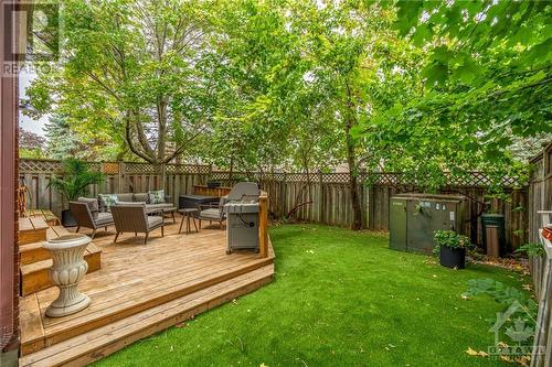 73 Winnegreen Court, Ottawa, ON - Outdoor With Backyard