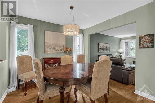 73 Winnegreen Court, Ottawa, ON - Indoor Photo Showing Dining Room