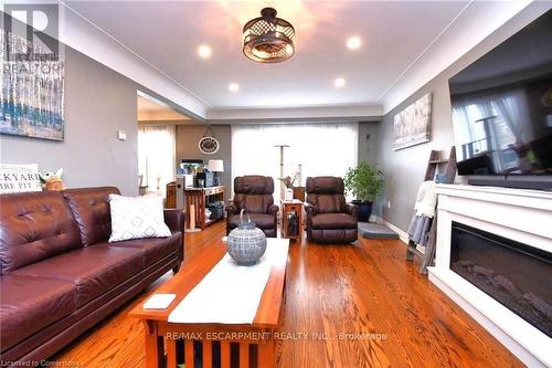 3 Pleasant Avenue, Hamilton, ON - Indoor Photo Showing Living Room With Fireplace