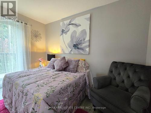 C - 235 Rachel Crescent, Kitchener, ON - Indoor Photo Showing Bedroom