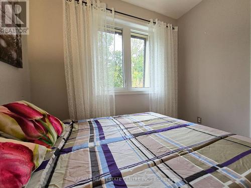 C - 235 Rachel Crescent, Kitchener, ON - Indoor Photo Showing Bedroom