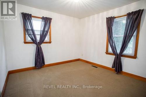 327 Erie Avenue, Brantford, ON - Indoor Photo Showing Other Room