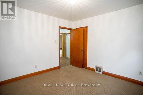 327 Erie Avenue, Brantford, ON - Indoor Photo Showing Other Room