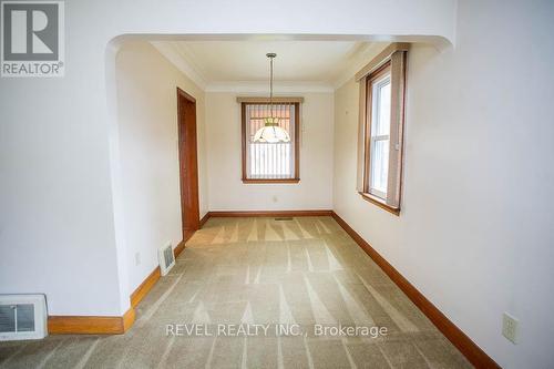 327 Erie Avenue, Brantford, ON - Indoor Photo Showing Other Room