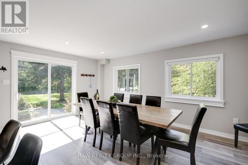 1258 Dwight Beach Road, Lake Of Bays, ON - Indoor Photo Showing Dining Room