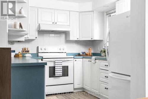 760 Riverlea Road, Huntsville, ON - Indoor Photo Showing Kitchen