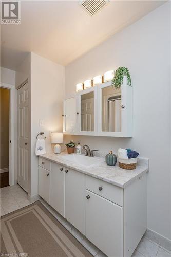 116 Mclean Road, North Bay, ON - Indoor Photo Showing Bathroom