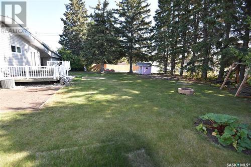 202 6Th Avenue E, Nipawin, SK - Outdoor