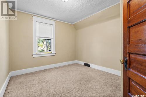 717 Dufferin Avenue, Saskatoon, SK - Indoor Photo Showing Other Room