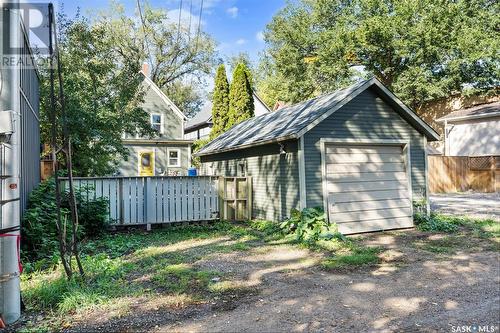 717 Dufferin Avenue, Saskatoon, SK - Outdoor