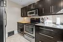 717 Dufferin Avenue, Saskatoon, SK  - Indoor Photo Showing Kitchen 