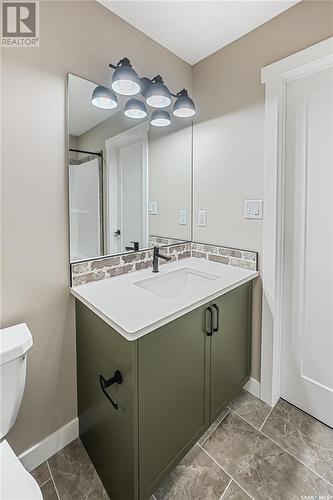 2972 Welby Way, Regina, SK - Indoor Photo Showing Bathroom