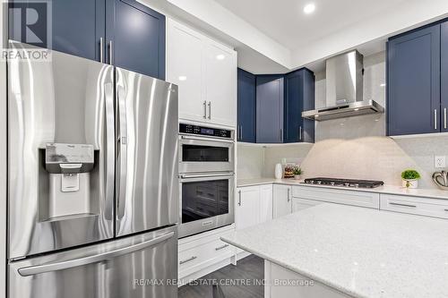 28 Klein Way, Whitby, ON - Indoor Photo Showing Kitchen