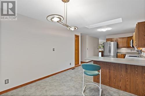 3438 Treeline Court, Windsor, ON - Indoor Photo Showing Kitchen