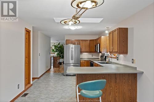 3438 Treeline Court, Windsor, ON - Indoor Photo Showing Kitchen