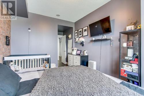 207 - 1359 Rathburn Road E, Mississauga, ON - Indoor Photo Showing Bedroom