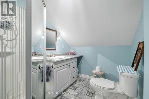 5348 Rice Lake Scenic Drive, Hamilton Township, ON - Indoor Photo Showing Bathroom