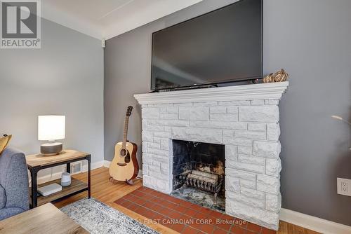 389 Mckeon Avenue, London, ON - Indoor With Fireplace