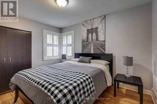 389 Mckeon Avenue, London, ON - Indoor Photo Showing Bedroom