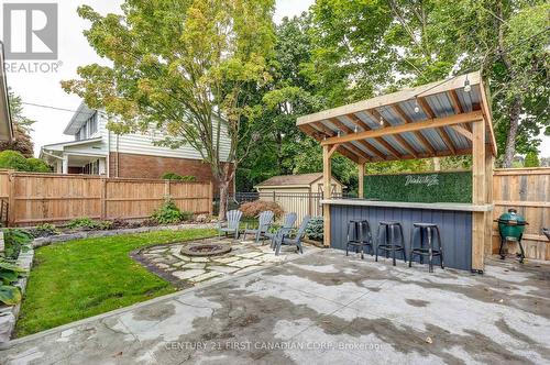 389 Mckeon Avenue, London, ON - Outdoor With Backyard