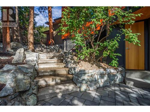 372 Clifton Road N, Kelowna, BC - Outdoor