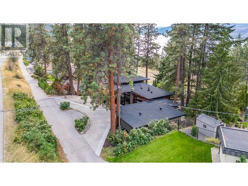 372 Clifton Road N, Kelowna, BC - Outdoor