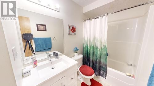 206 8507 86 Street, Fort St. John, BC - Indoor Photo Showing Bathroom