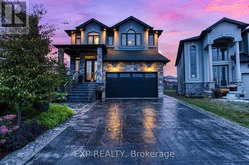 44 Riesling Court, Hamilton, ON - Outdoor With Facade