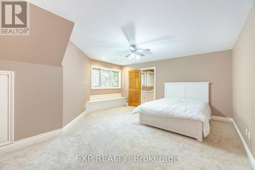 15 Turtle Lake Drive, Halton Hills, ON - Indoor Photo Showing Bedroom