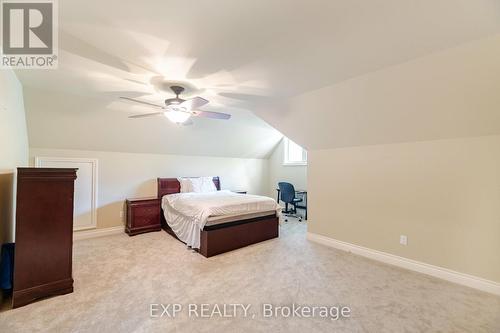 15 Turtle Lake Drive, Halton Hills, ON - Indoor Photo Showing Bedroom