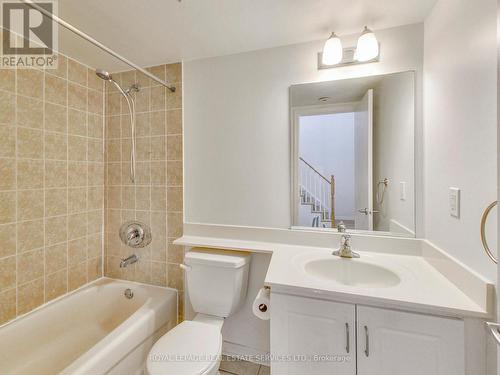 1112 - 20 Laidlaw Street, Toronto, ON - Indoor Photo Showing Bathroom