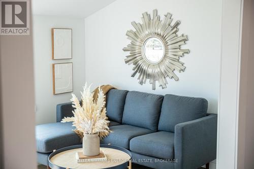 191 County Rd 20 Road, Prince Edward County (Hillier), ON - Indoor Photo Showing Living Room