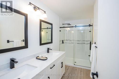 191 County Rd 20 Road, Prince Edward County (Hillier), ON - Indoor Photo Showing Bathroom